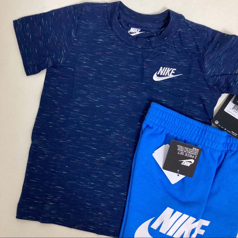 Nike boys cute 2-piece shorts set - Picture 3 of 5